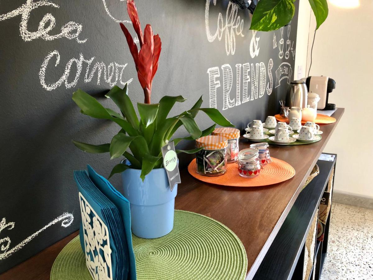 Living Simply Panzió Catania-Fontanarossai nemzetközi repülőtér Kültér fotó