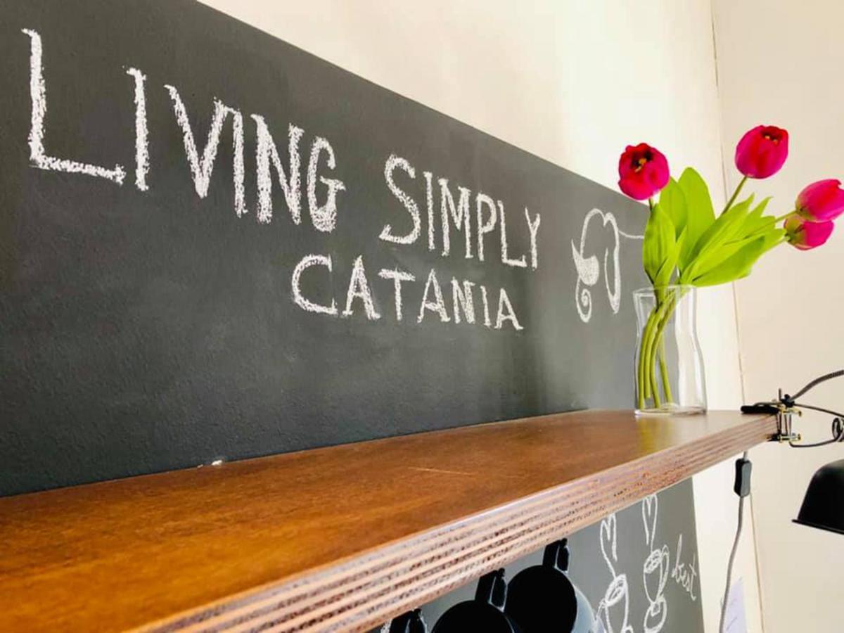 Living Simply Panzió Catania-Fontanarossai nemzetközi repülőtér Kültér fotó