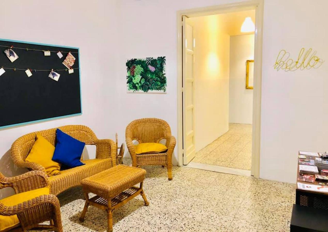Living Simply Panzió Catania-Fontanarossai nemzetközi repülőtér Kültér fotó