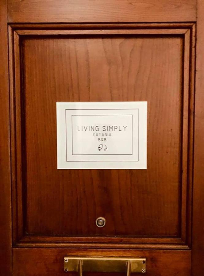 Living Simply Panzió Catania-Fontanarossai nemzetközi repülőtér Kültér fotó