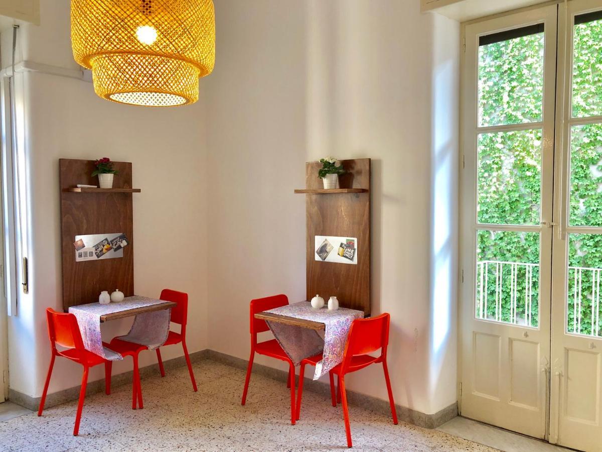 Living Simply Panzió Catania-Fontanarossai nemzetközi repülőtér Kültér fotó