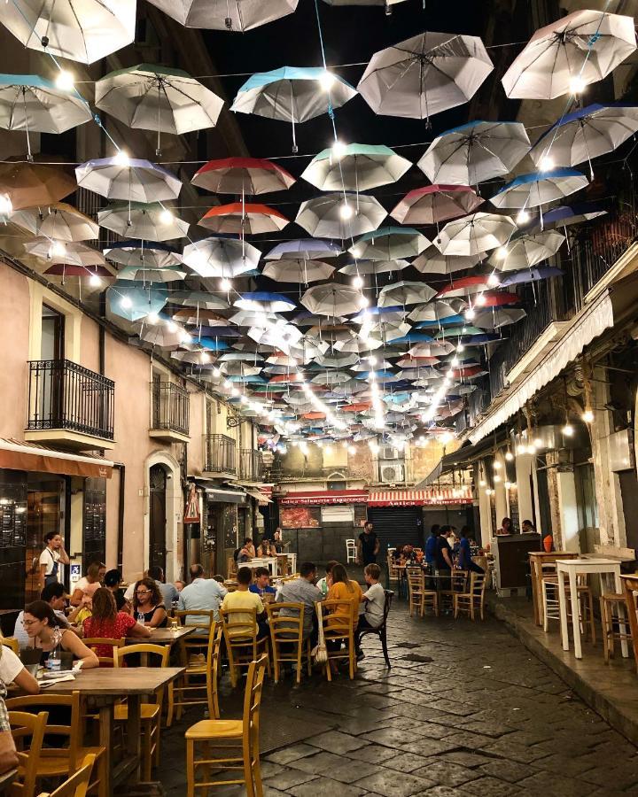 Living Simply Panzió Catania-Fontanarossai nemzetközi repülőtér Kültér fotó