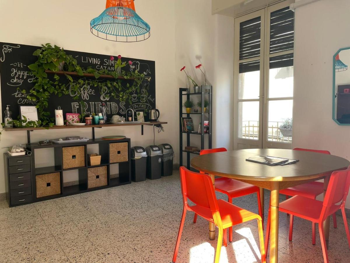 Living Simply Panzió Catania-Fontanarossai nemzetközi repülőtér Kültér fotó